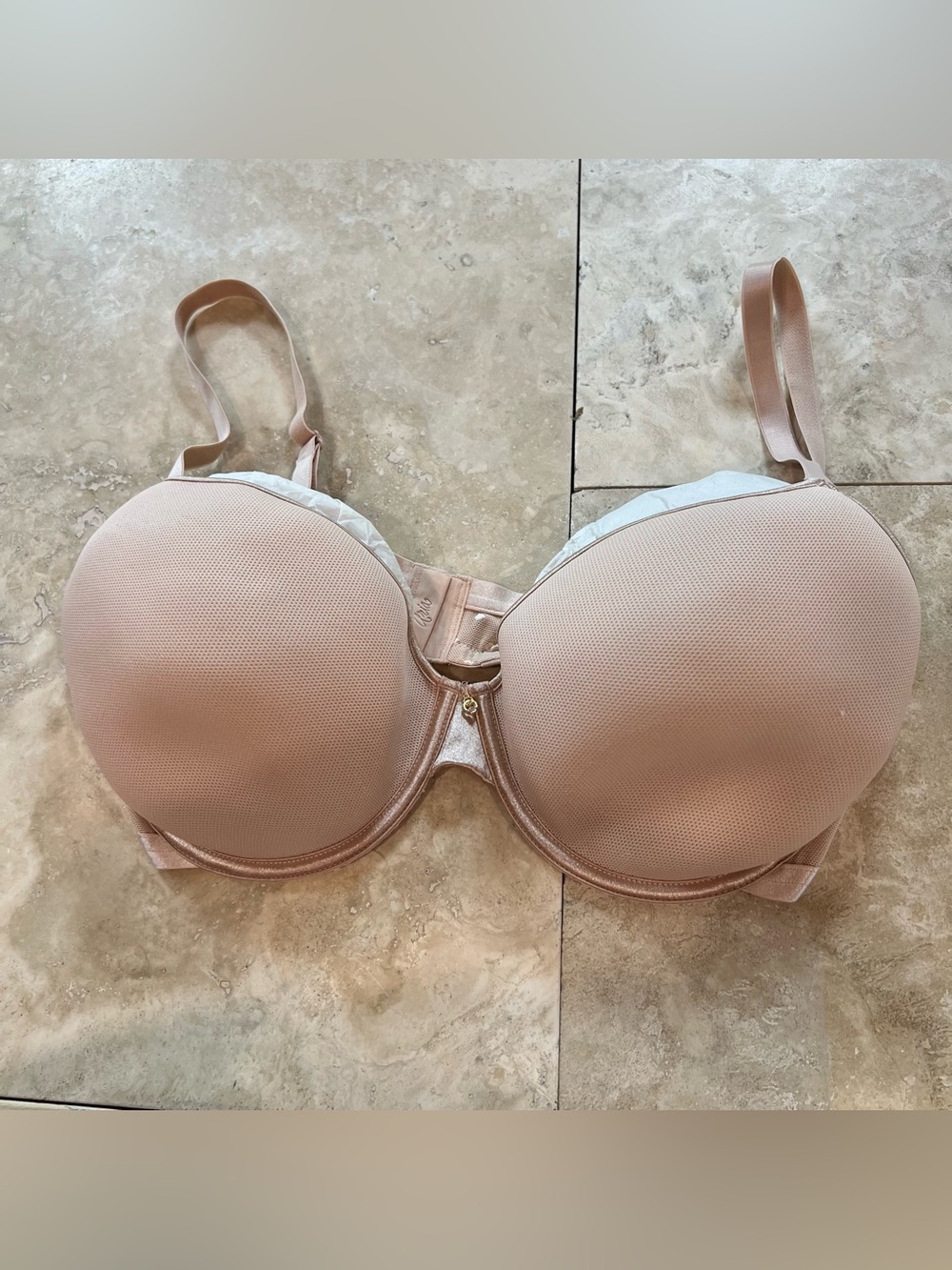 Aria Intimates Nude Underwire Bra Size 40D New In Package A187001 Mesh HSN